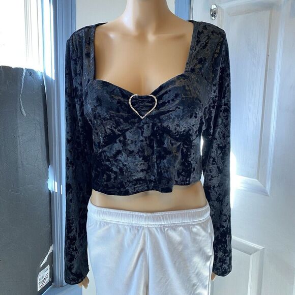 Black Velour Sweetheart Neck Whimsigoth GothLady XXXL Crop Top Built In Bra Soft - Picture 6 of 9